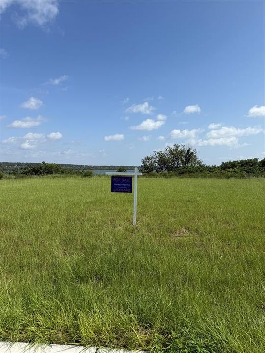 For Sale: $449,900 (0.37 acres)