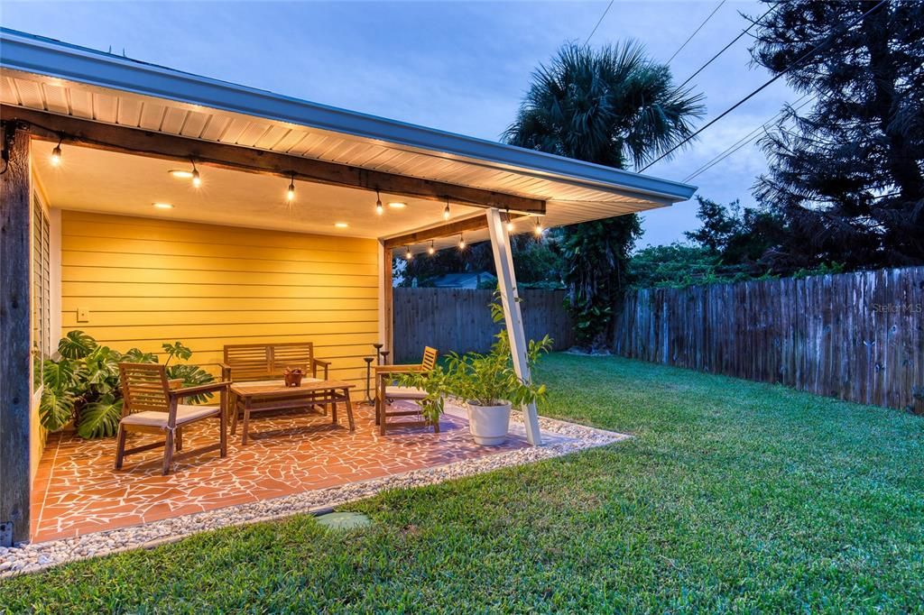 For Sale: $349,000 (3 beds, 2 baths, 1256 Square Feet)
