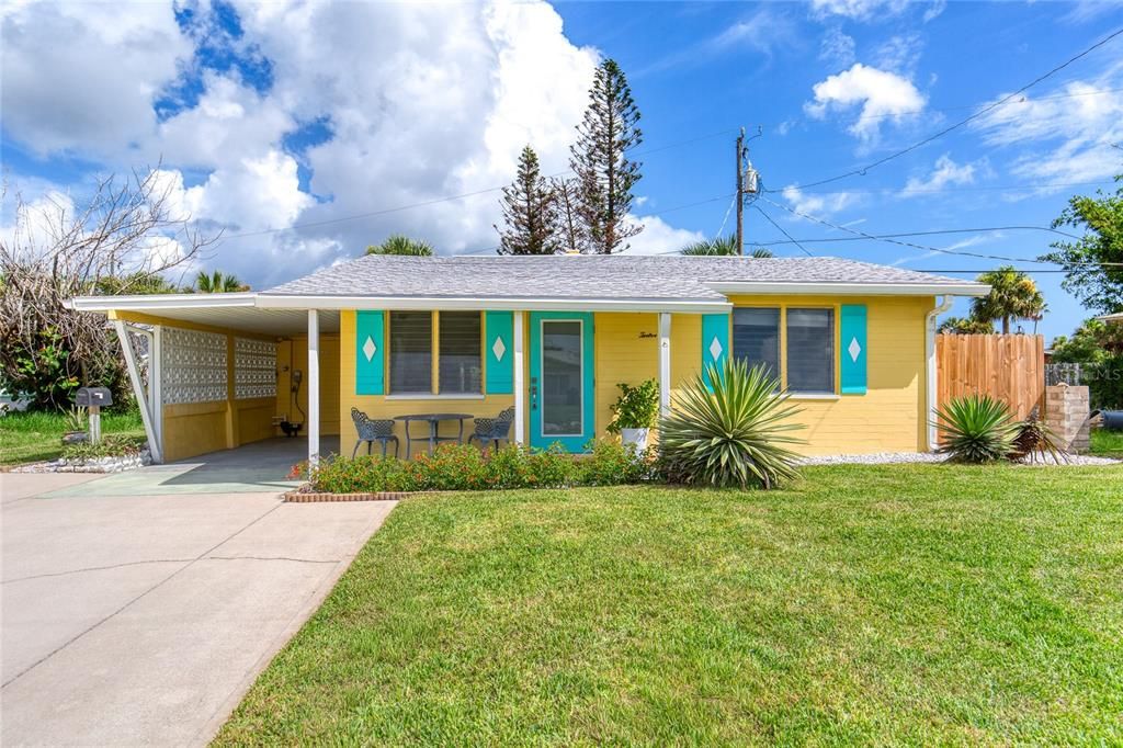 For Sale: $349,000 (3 beds, 2 baths, 1256 Square Feet)