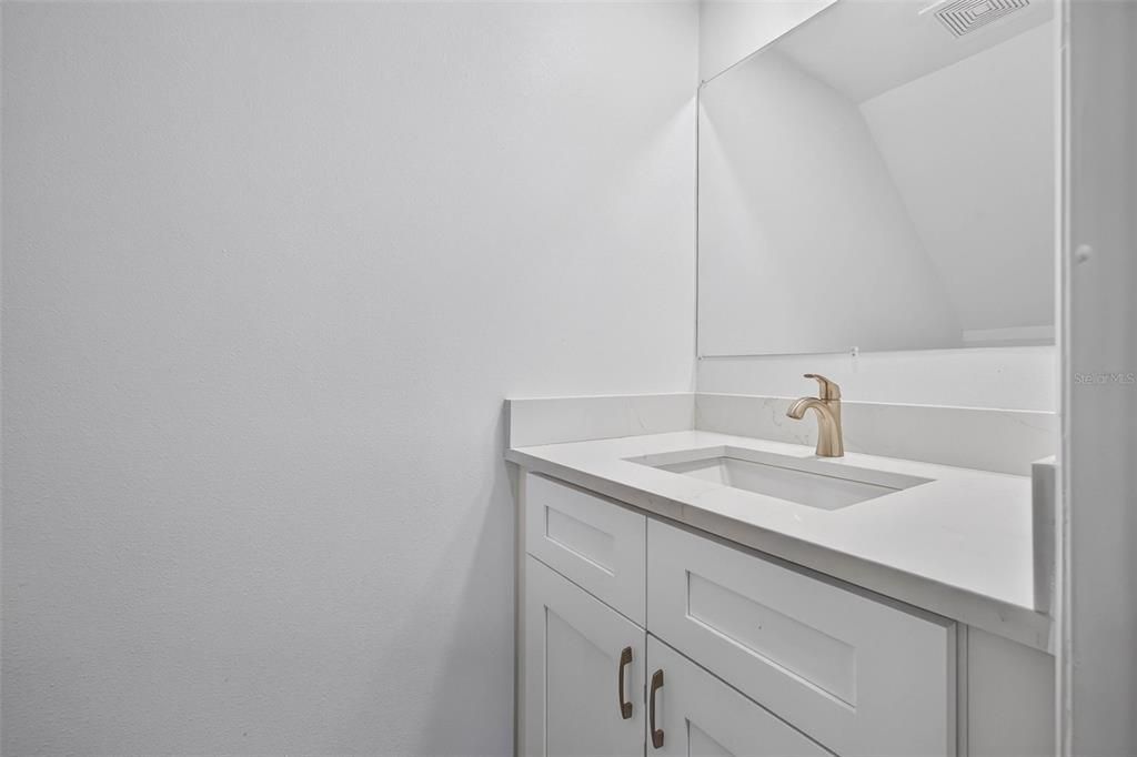 En Venta: $205,000 (3 camas, 1 baños, 1280 Pies cuadrados)