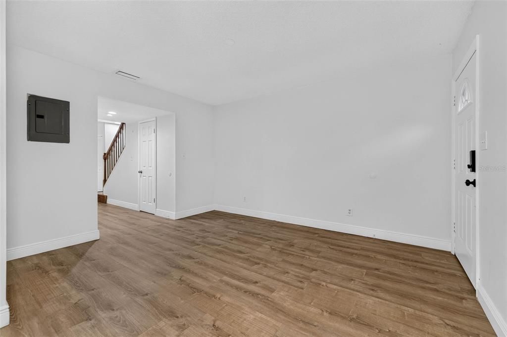 En Venta: $205,000 (3 camas, 1 baños, 1280 Pies cuadrados)
