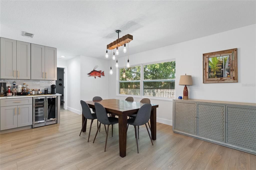 En Venta: $485,000 (3 camas, 2 baños, 1772 Pies cuadrados)