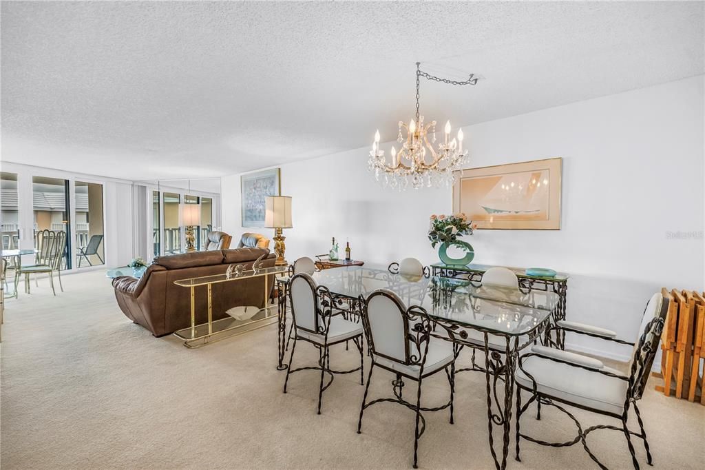 En Venta: $749,000 (2 camas, 2 baños, 1470 Pies cuadrados)