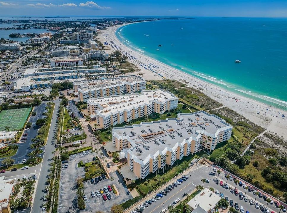 En Venta: $749,000 (2 camas, 2 baños, 1470 Pies cuadrados)