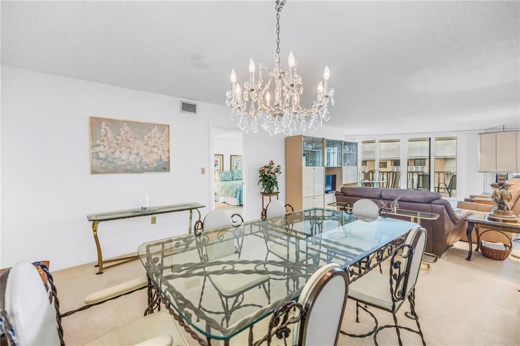 En Venta: $749,000 (2 camas, 2 baños, 1470 Pies cuadrados)