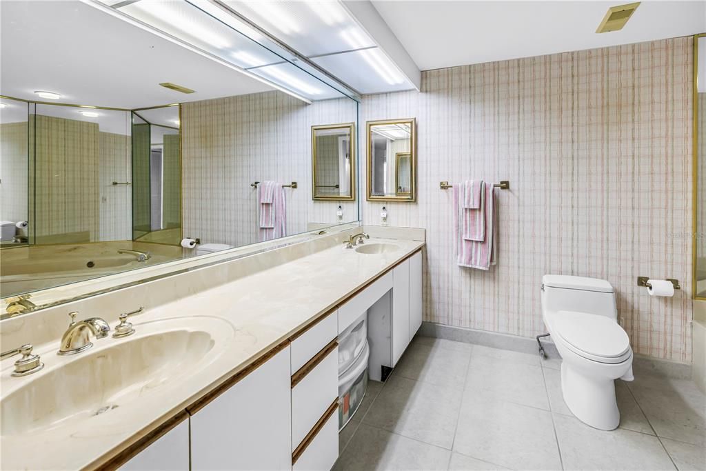 En Venta: $749,000 (2 camas, 2 baños, 1470 Pies cuadrados)