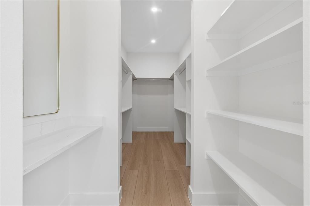 En Venta: $385,000 (3 camas, 2 baños, 1585 Pies cuadrados)