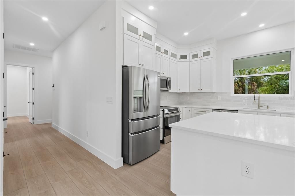 En Venta: $385,000 (3 camas, 2 baños, 1585 Pies cuadrados)