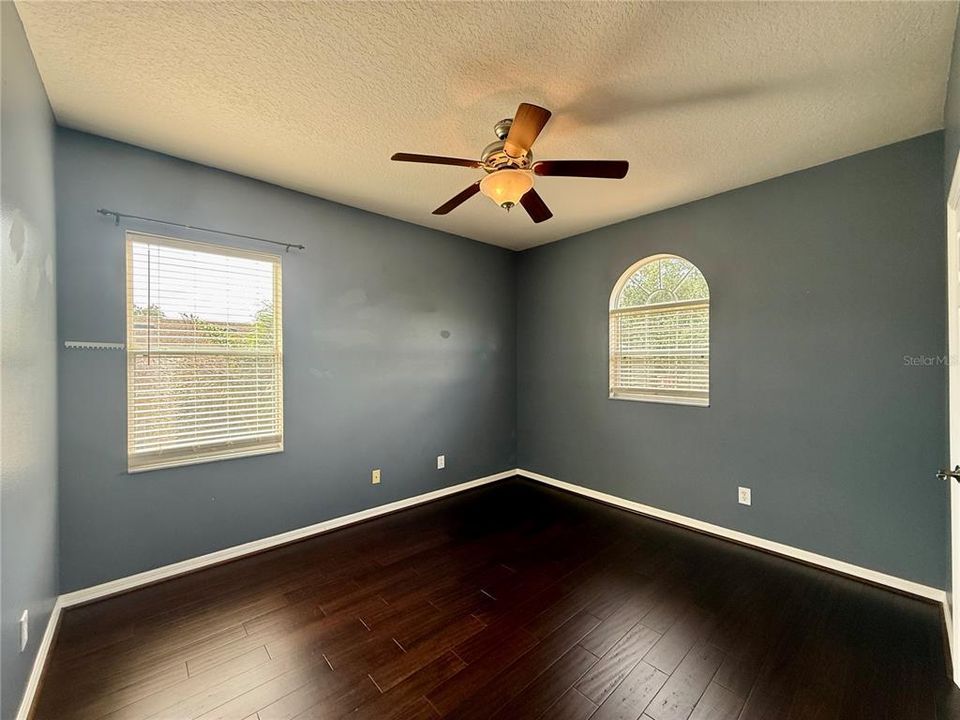 Active With Contract: $4,000 (5 beds, 3 baths, 3255 Square Feet)