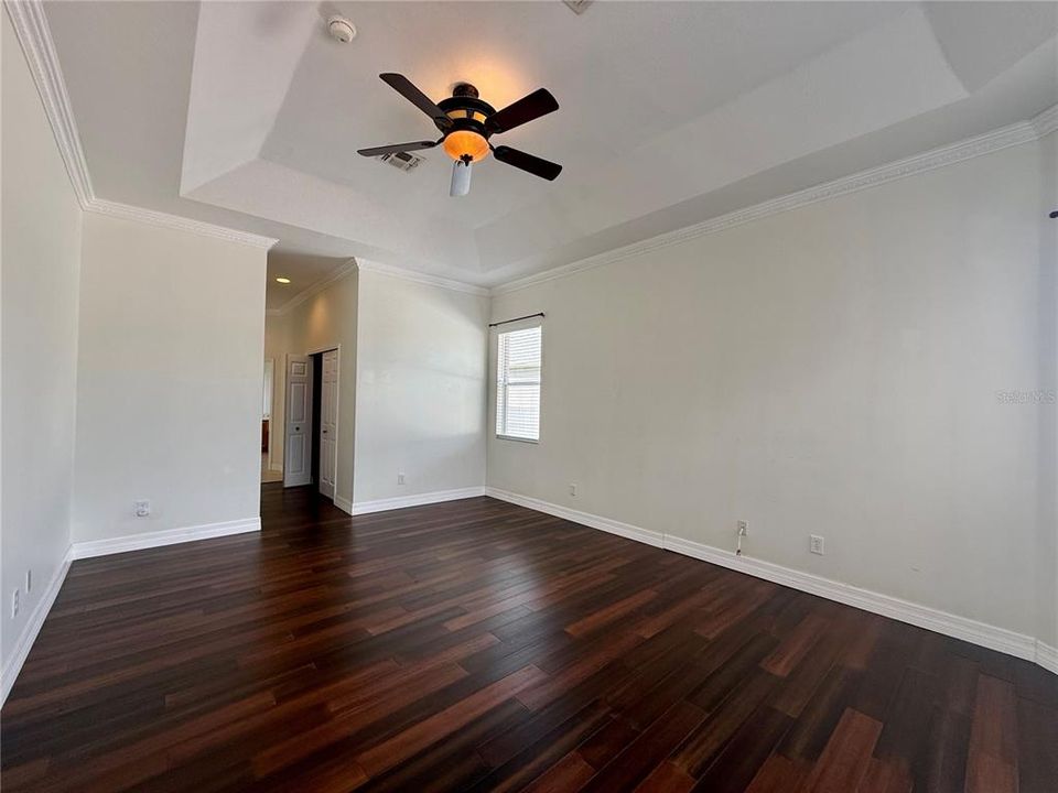 Active With Contract: $4,000 (5 beds, 3 baths, 3255 Square Feet)