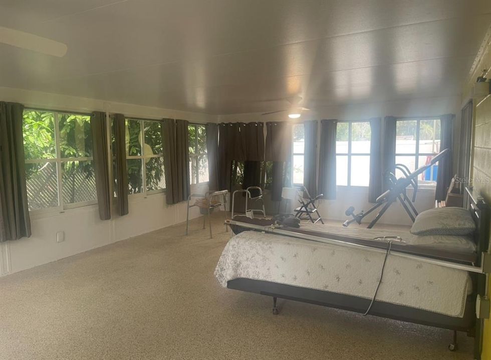 For Sale: $450,000 (3 beds, 2 baths, 2064 Square Feet)