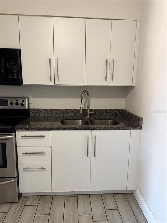 В аренду: $1,750 (3 спален, 1 ванн, 1100 Квадратных фут)