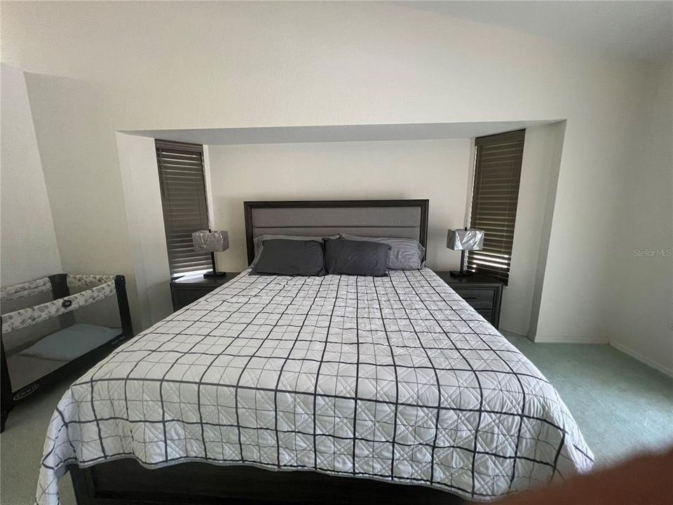В аренду: $2,400 (3 спален, 2 ванн, 2110 Квадратных фут)