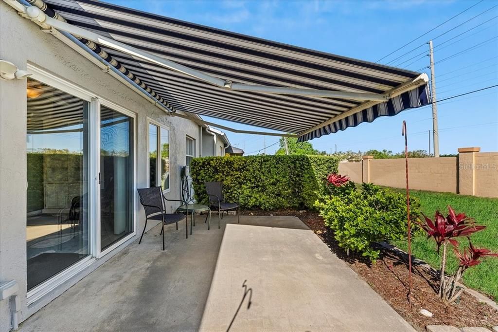 For Rent: $2,200 (2 beds, 2 baths, 1285 Square Feet)