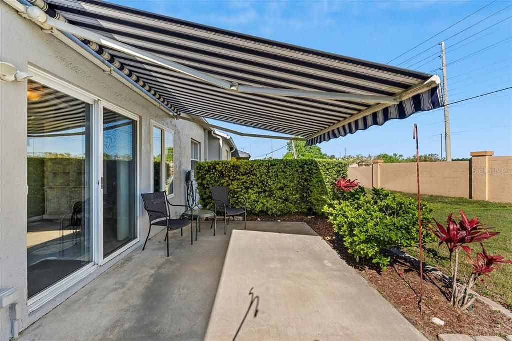 For Rent: $2,200 (2 beds, 2 baths, 1285 Square Feet)