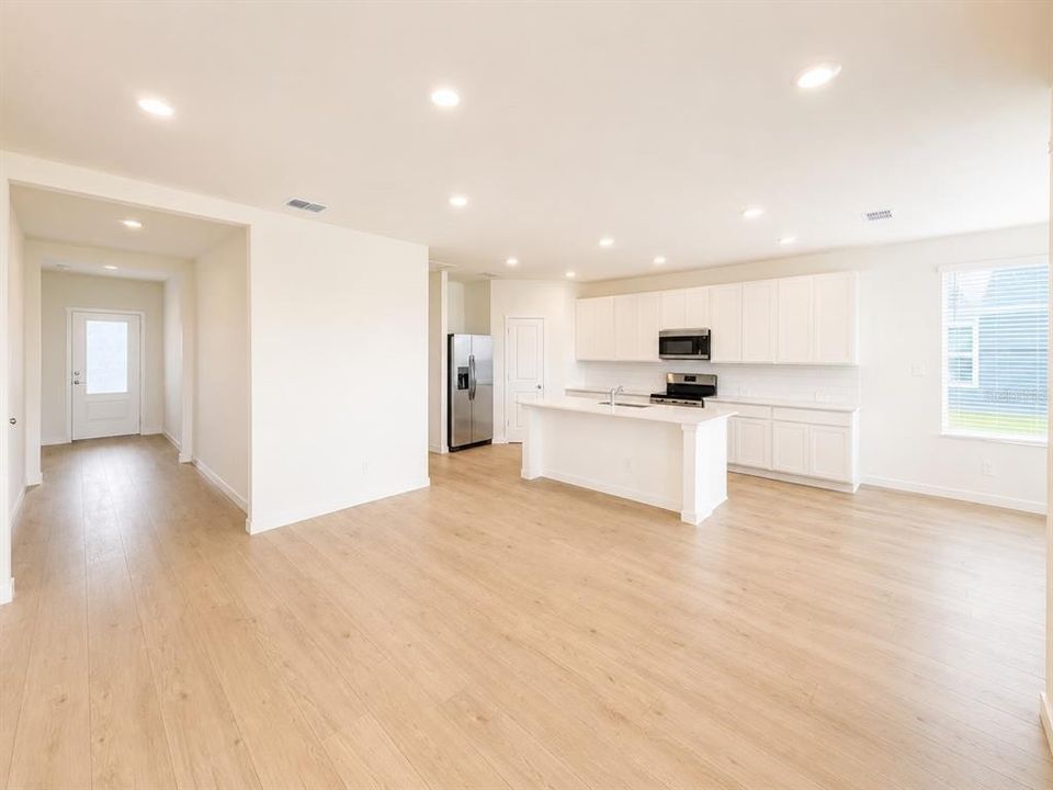 В аренду: $2,200 (3 спален, 2 ванн, 1580 Квадратных фут)