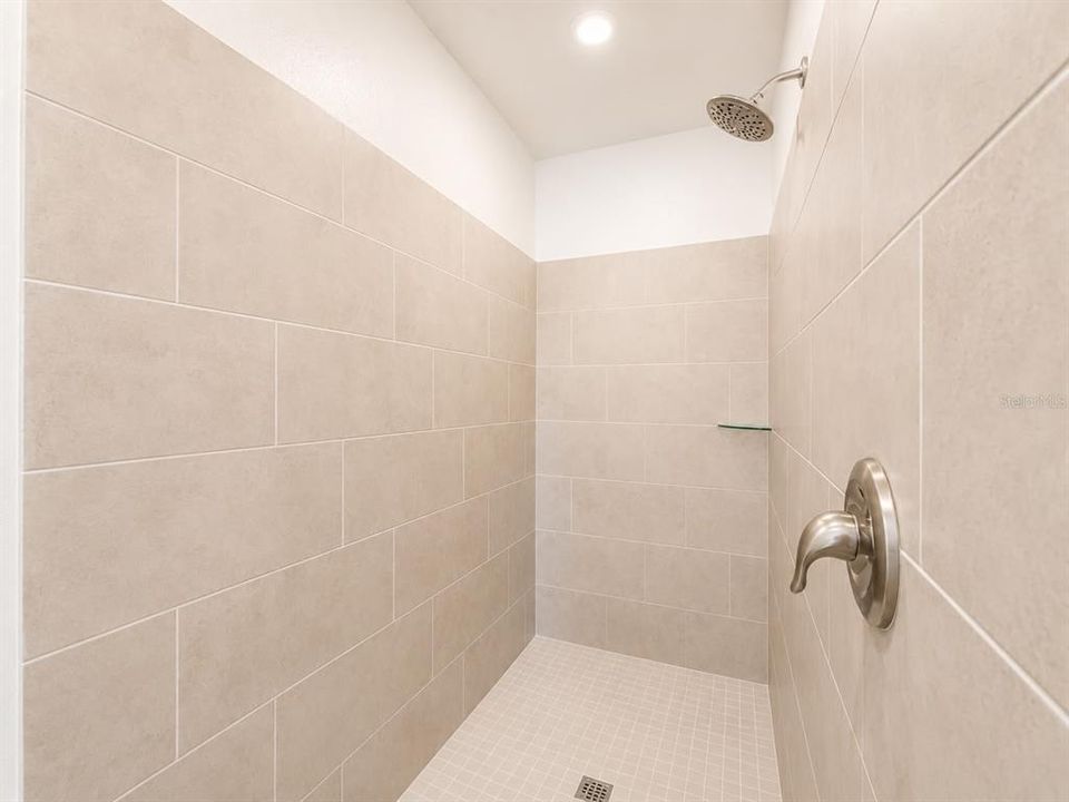 В аренду: $2,200 (3 спален, 2 ванн, 1580 Квадратных фут)