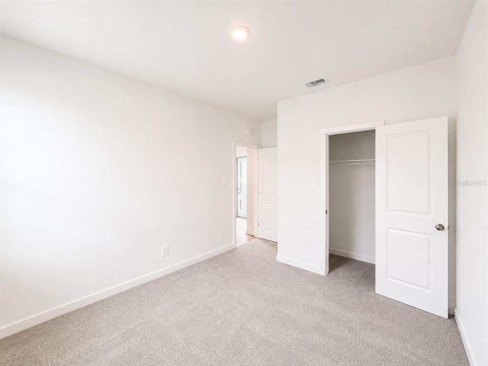 В аренду: $2,200 (3 спален, 2 ванн, 1580 Квадратных фут)