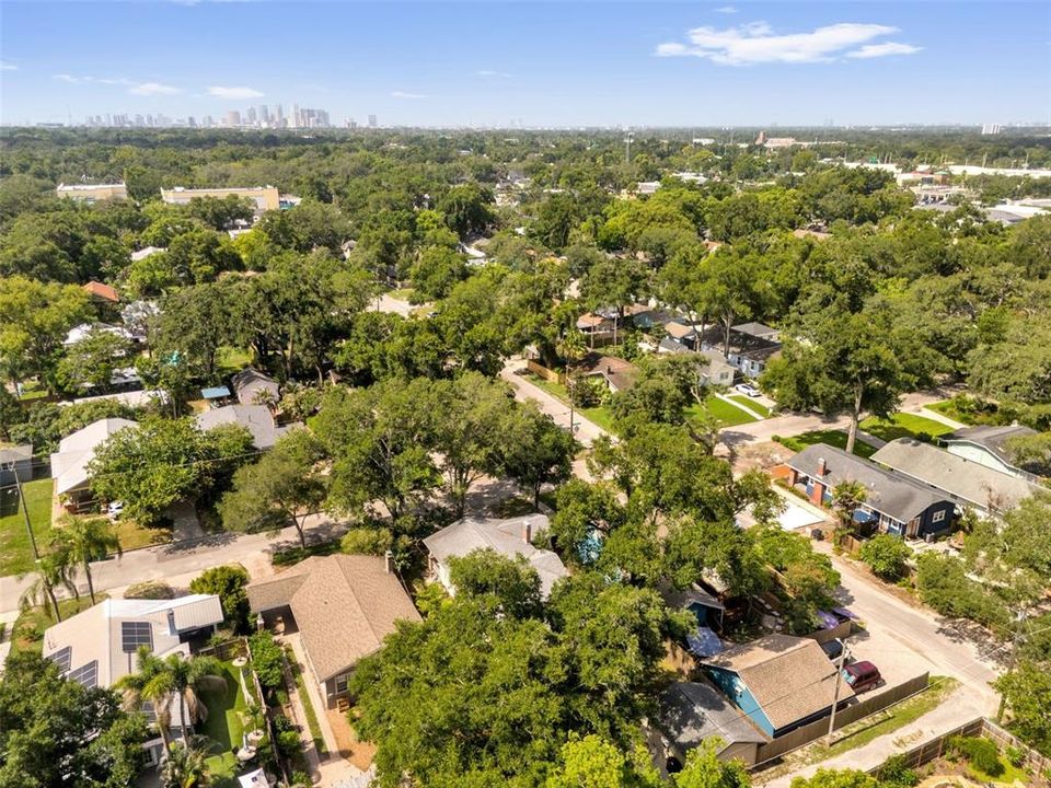 For Sale: $524,999 (2 beds, 2 baths, 1558 Square Feet)