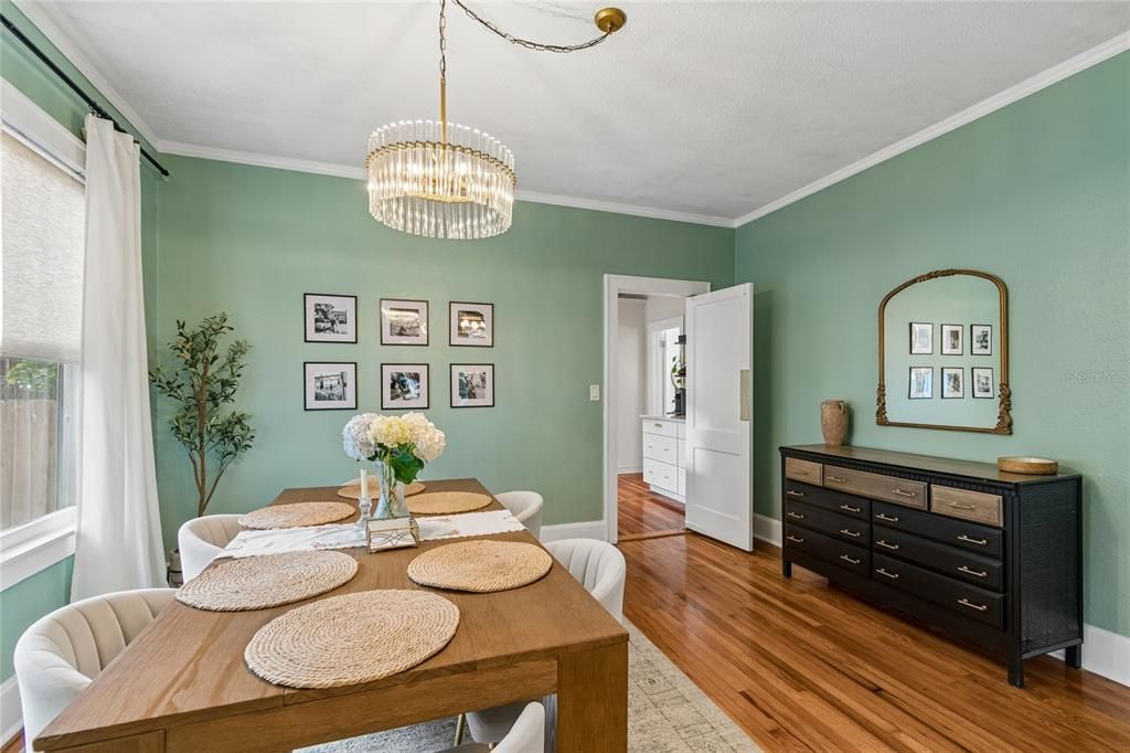 For Sale: $524,999 (2 beds, 2 baths, 1558 Square Feet)