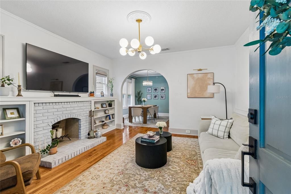 For Sale: $524,999 (2 beds, 2 baths, 1558 Square Feet)