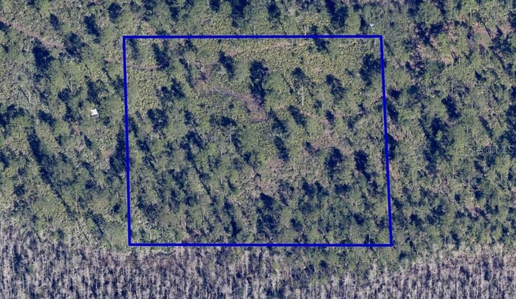 На продажу: $25,000 (2.51 acres)