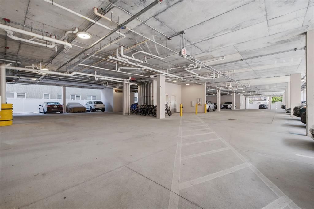 For Sale: $550,000 (2 beds, 2 baths, 1355 Square Feet)