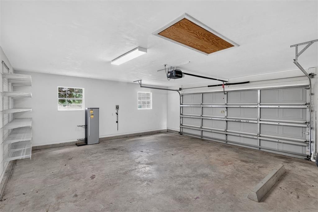 En Venta: $385,000 (4 camas, 2 baños, 1703 Pies cuadrados)