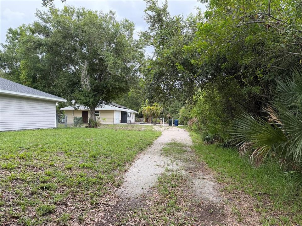 For Sale: $185,500 (3 beds, 2 baths, 1232 Square Feet)