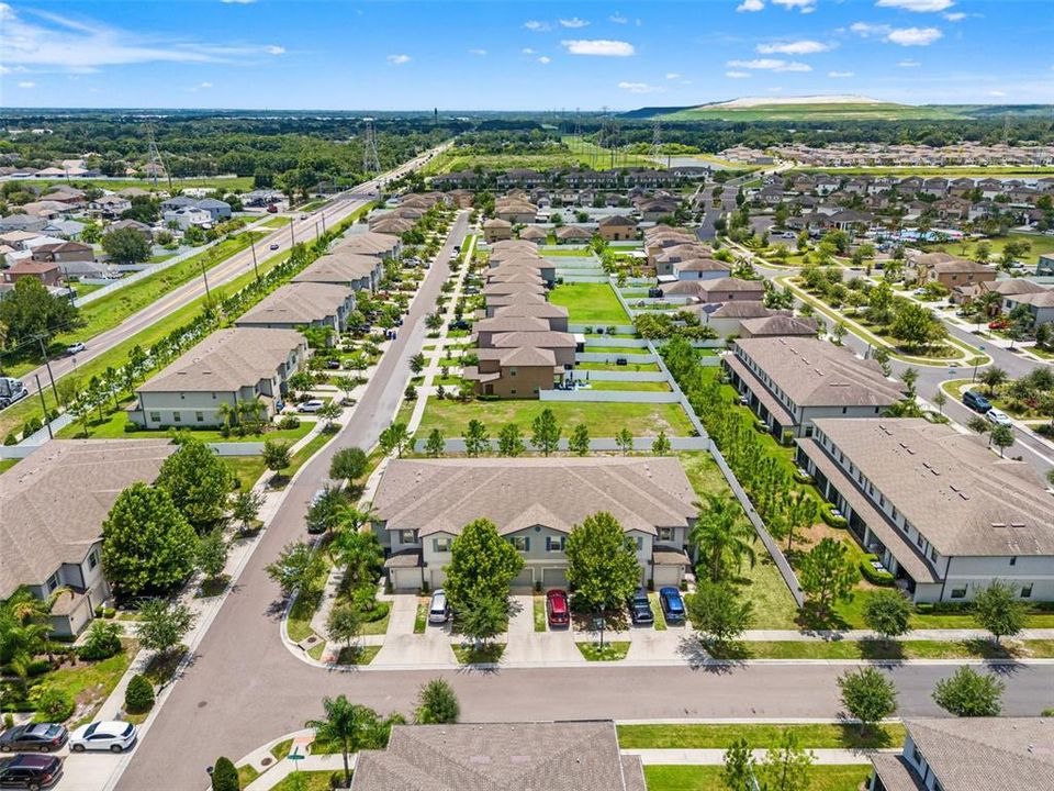 На продажу: $275,000 (3 спален, 2 ванн, 1663 Квадратных фут)