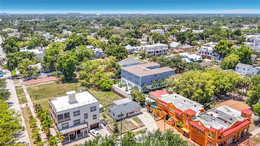For Sale: $1,150,000 (0.22 acres)
