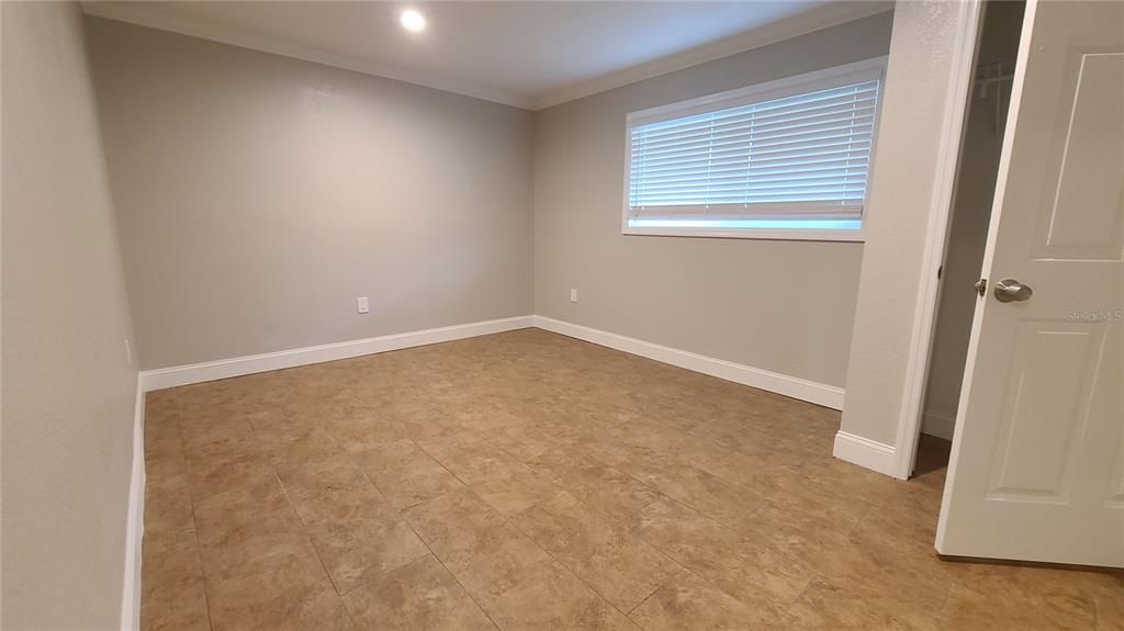 For Rent: $2,900 (4 beds, 2 baths, 1797 Square Feet)