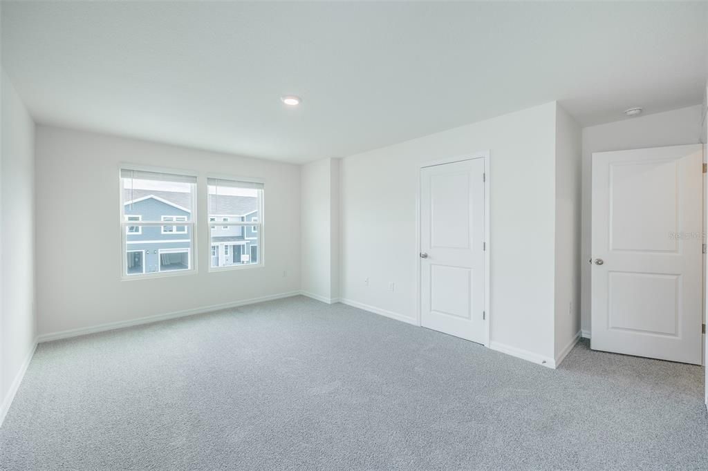 For Rent: $1,645 (3 beds, 2 baths, 1505 Square Feet)