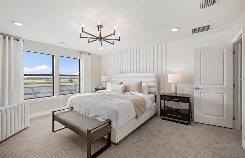 Active With Contract: $1,060,665 (5 beds, 4 baths, 3416 Square Feet)