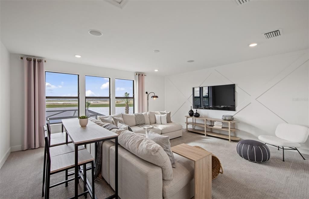 Active With Contract: $1,060,665 (5 beds, 4 baths, 3416 Square Feet)