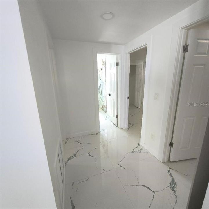 На продажу: $549,900 (4 спален, 3 ванн, 1505 Квадратных фут)