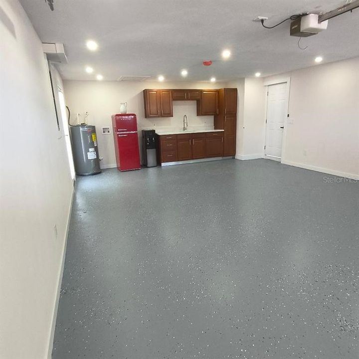 На продажу: $549,900 (4 спален, 3 ванн, 1505 Квадратных фут)