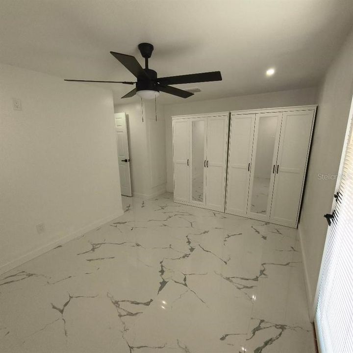 На продажу: $549,900 (4 спален, 3 ванн, 1505 Квадратных фут)