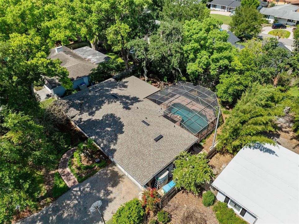 For Sale: $699,000 (3 beds, 2 baths, 1497 Square Feet)