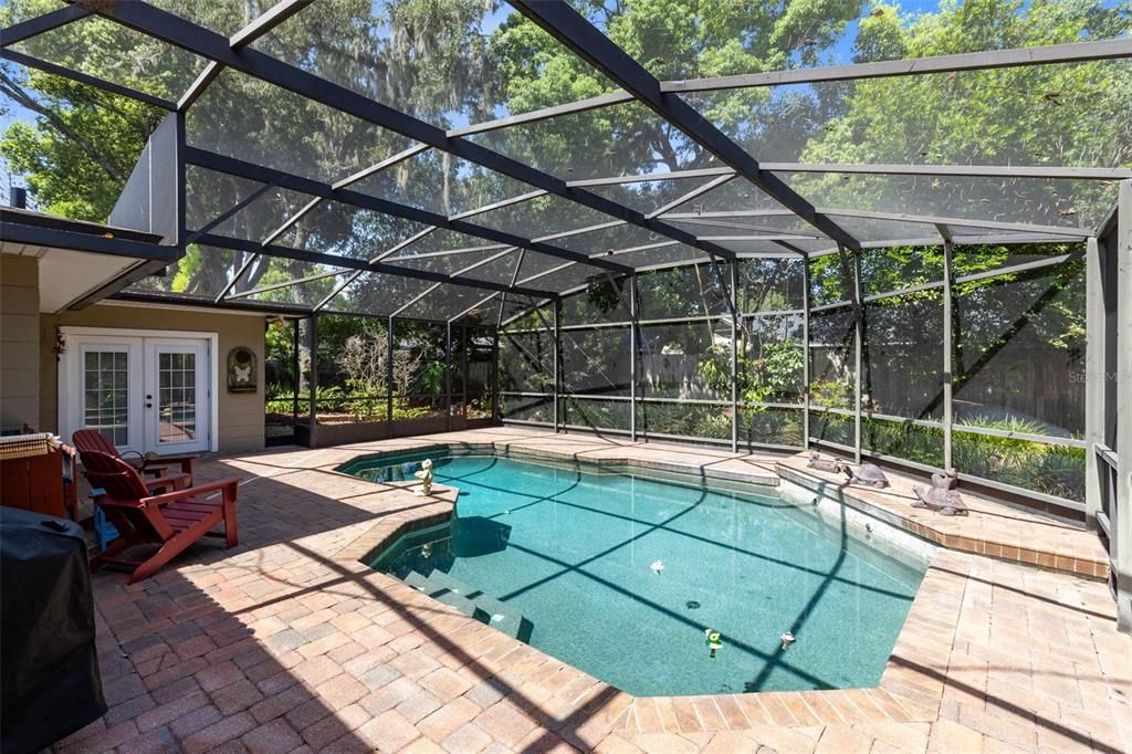 For Sale: $699,000 (3 beds, 2 baths, 1497 Square Feet)