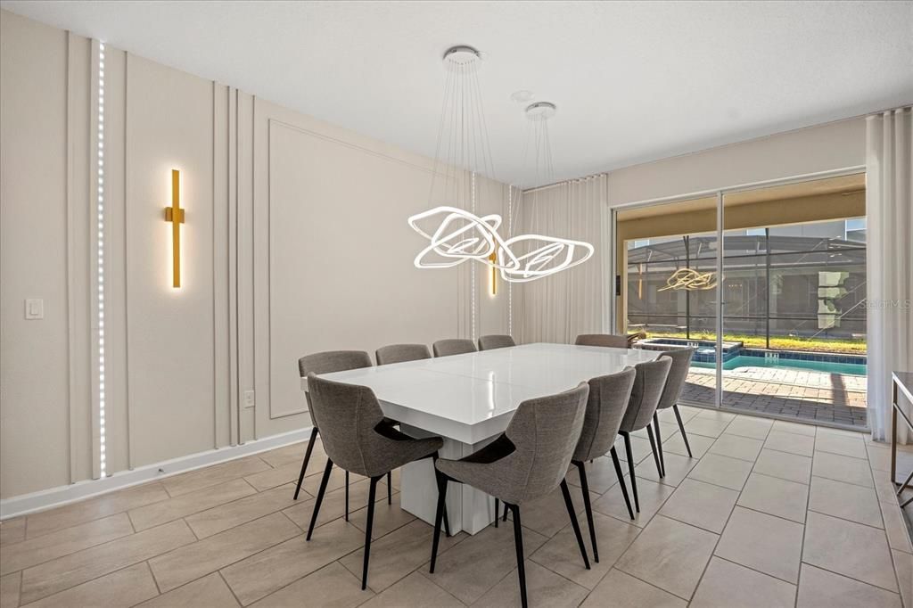 En Venta: $989,000 (9 camas, 5 baños, 4289 Pies cuadrados)