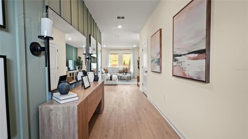 En Venta: $472,990 (4 camas, 2 baños, 2081 Pies cuadrados)