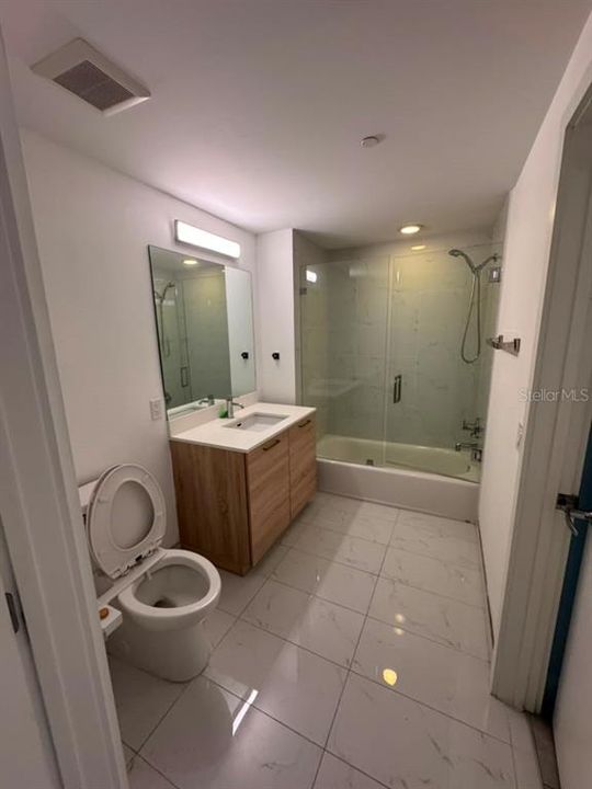 En Venta: $620,000 (2 camas, 2 baños, 1115 Pies cuadrados)