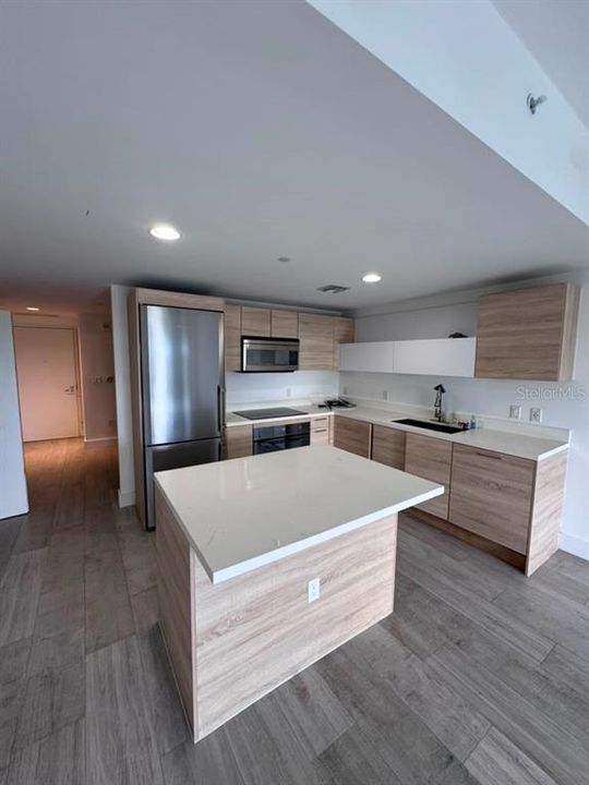 En Venta: $620,000 (2 camas, 2 baños, 1115 Pies cuadrados)