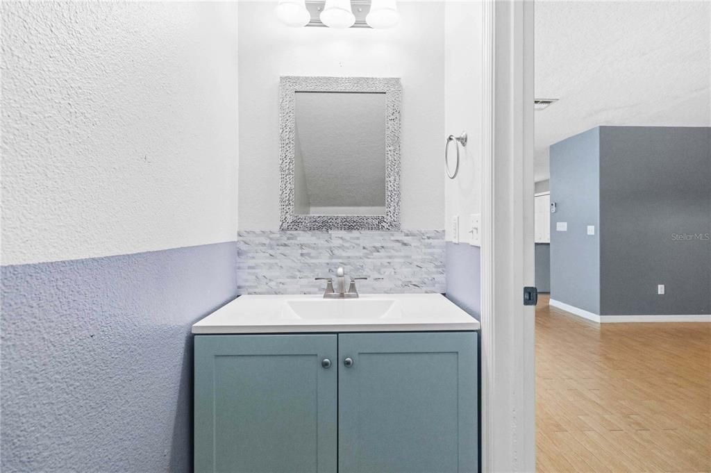En Venta: $360,000 (3 camas, 2 baños, 1872 Pies cuadrados)