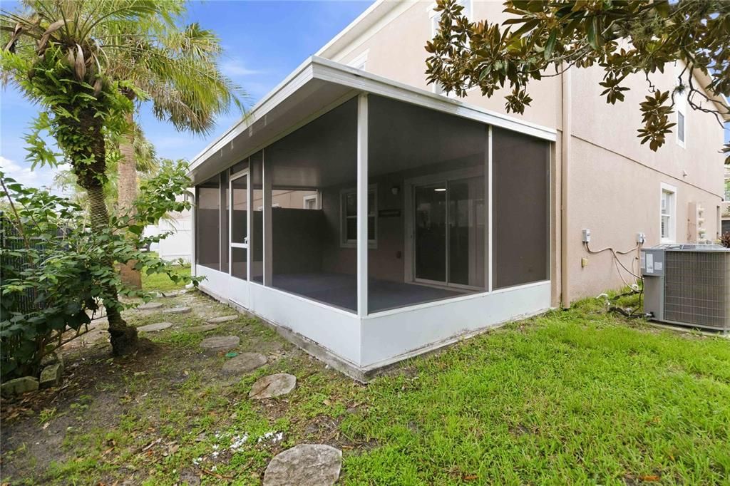 En Venta: $360,000 (3 camas, 2 baños, 1872 Pies cuadrados)
