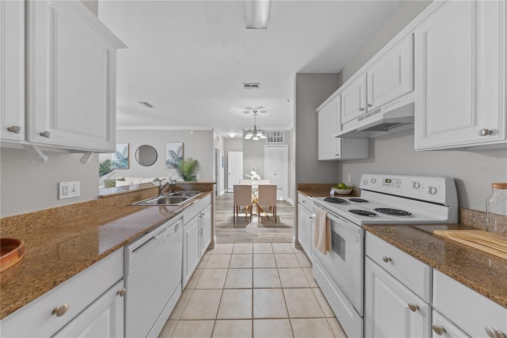 En Venta: $259,000 (2 camas, 2 baños, 1152 Pies cuadrados)