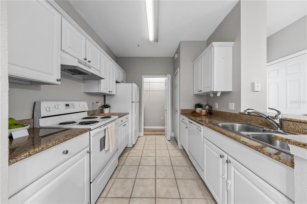 En Venta: $259,000 (2 camas, 2 baños, 1152 Pies cuadrados)