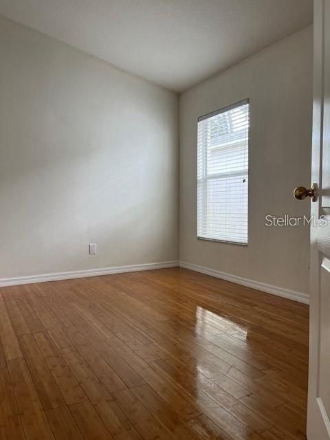 В аренду: $1,895 (3 спален, 2 ванн, 1574 Квадратных фут)