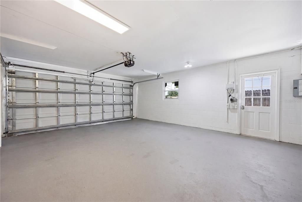 На продажу: $449,000 (3 спален, 2 ванн, 1373 Квадратных фут)